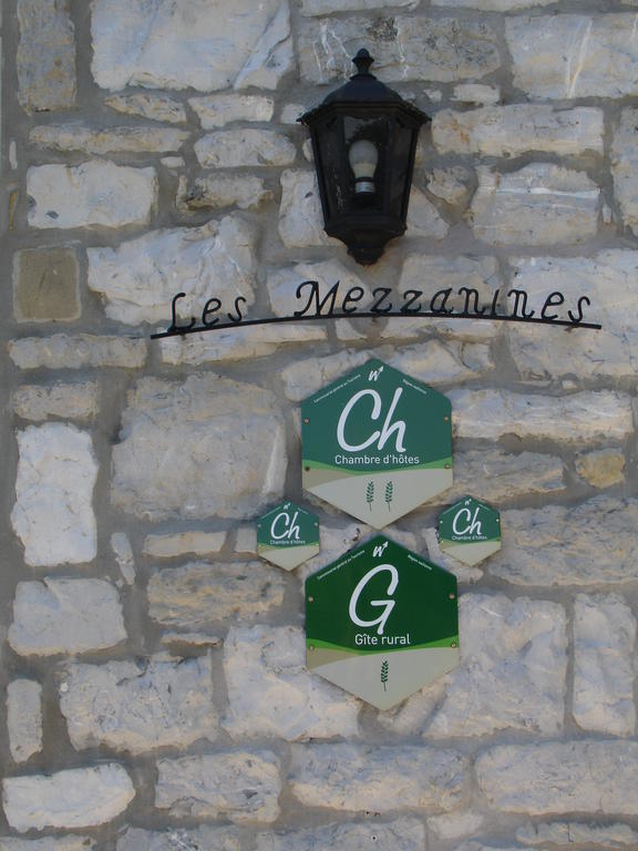 Les Mezzanines Hotel Hastière-Lavaux Exterior foto